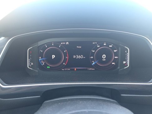 Used 2020 Volkswagen Tiguan SE image 19