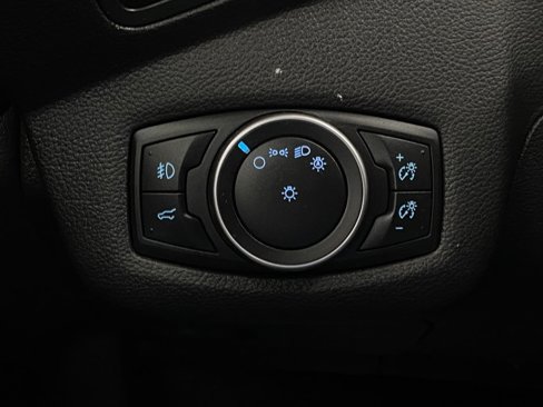 Used 2017 Ford Escape SE w/ SE Cold Weather Package image 14