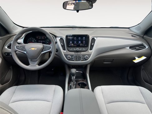 New 2025 Chevrolet Malibu LT image 10