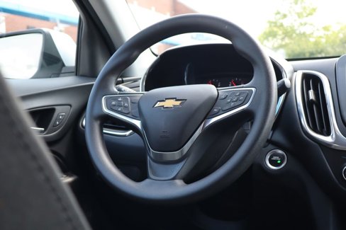Used 2018 Chevrolet Equinox LT image 39