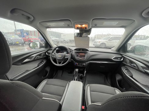 Used 2022 Chevrolet TrailBlazer LT image 28