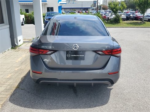 Certified 2021 Nissan Sentra SV image 9
