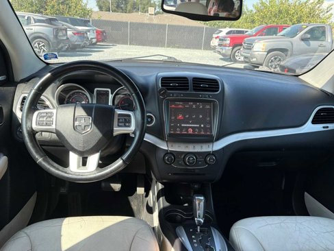 Used 2012 Dodge Journey Crew w/ Flexible Seating Group image 3