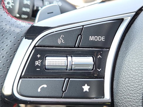 Used 2024 Kia Forte GT image 22