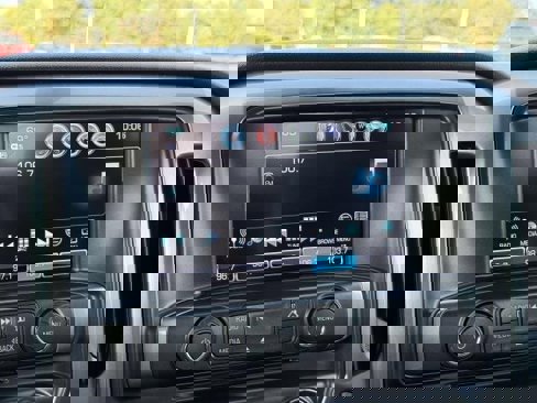 Used 2018 Chevrolet Silverado 1500 LT w/ All Star Edition image 21