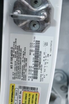 Used 2020 Ford Fusion SEL image 31
