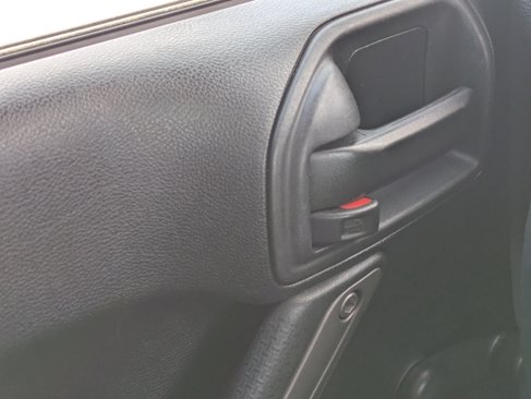 Used 2018 Jeep Wrangler Unlimited Sport w/ Connectivity Group image 27