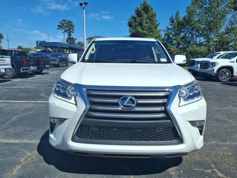 Used 2017 Lexus GX 460 Premium image 2