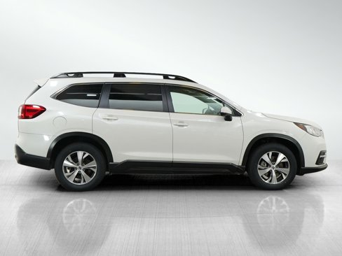 Used 2019 Subaru Ascent Premium image 6