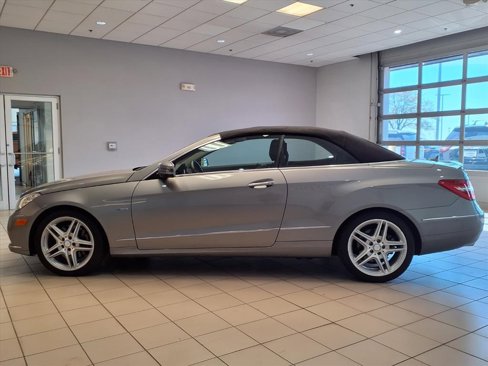 Used 2012 Mercedes-Benz E 350 Cabriolet image 3