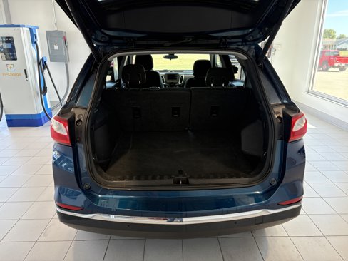 Used 2019 Chevrolet Equinox LT w/ Driver Convenience Package image 5