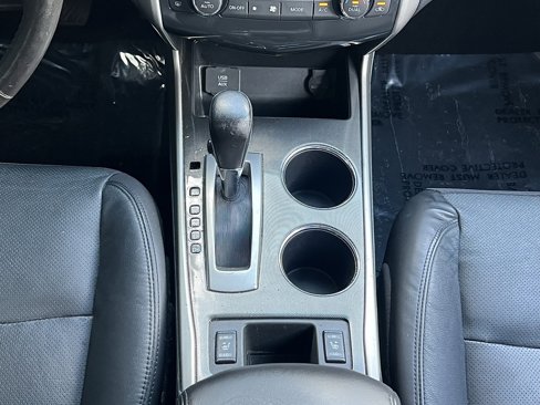 Used 2015 Nissan Altima 2.5 SL w/ Moonroof Package image 41