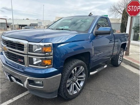 Used 2015 Chevrolet Silverado 1500 LT image 1