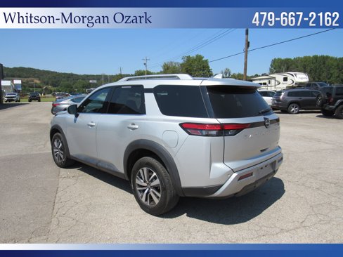 Used 2023 Nissan Pathfinder SL image 8