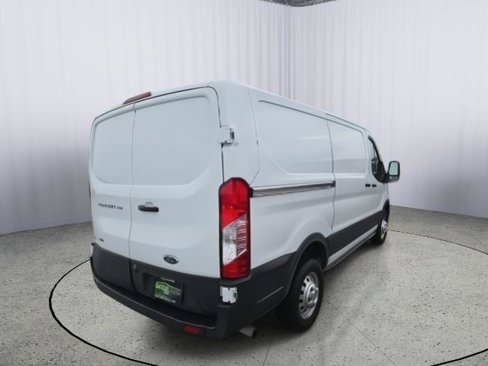 Used 2022 Ford Transit 250 Low Roof AWD image 5