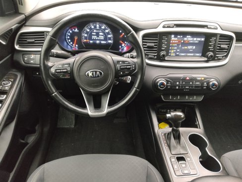 Used 2017 Kia Sorento LX w/ LX V6 Convenience Package image 22