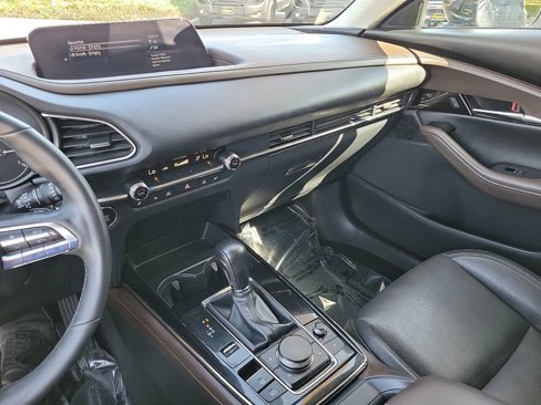 Used 2021 MAZDA CX-30 2.5 Turbo w/ Premium Plus Pkg image 13