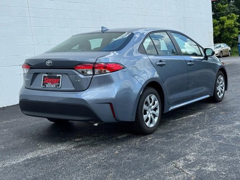 Used 2024 Toyota Corolla LE image 3