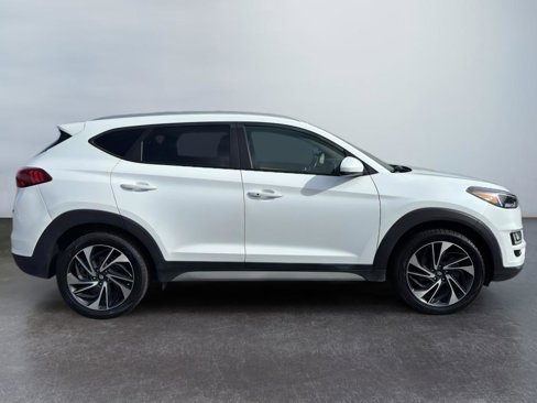 Certified 2021 Hyundai Tucson Sport image 4