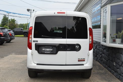 Used 2018 RAM ProMaster City Tradesman SLT w/ Lights & Wheels Group image 4