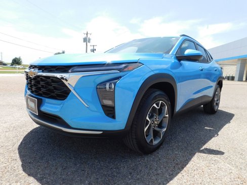 New 2025 Chevrolet Trax LT w/ Driver Confidence Package image 4