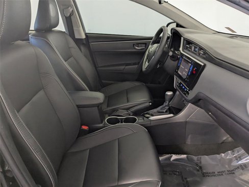 Used 2019 Toyota Corolla XLE image 4