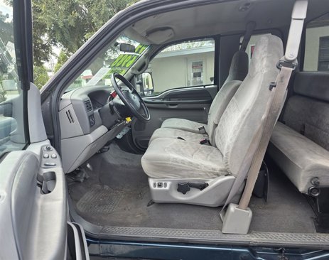 Used 1999 Ford F350 Lariat image 12