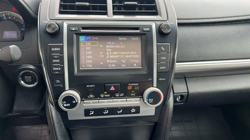 Used 2012 Toyota Camry XLE image 22