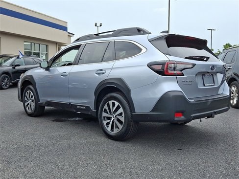 Certified 2024 Subaru Outback Premium image 4