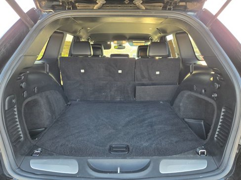 Used 2018 Jeep Grand Cherokee Limited image 30