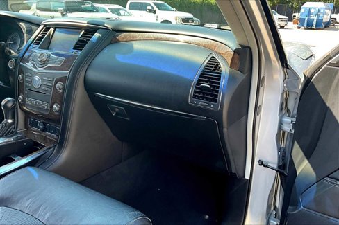 Used 2016 INFINITI QX80 Limited image 18