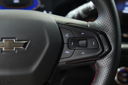 Used 2024 Chevrolet Trax RS w/ Driver Confidence Package image 32