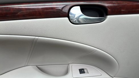Used 2007 Buick Lucerne CXL w/ Luxury Package image 15