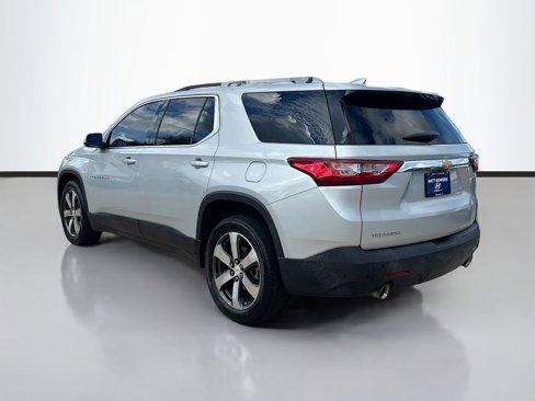 Used 2018 Chevrolet Traverse LT image 7