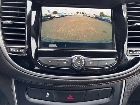 Used 2019 Chevrolet Trax LT w/ Redline Edition image 20