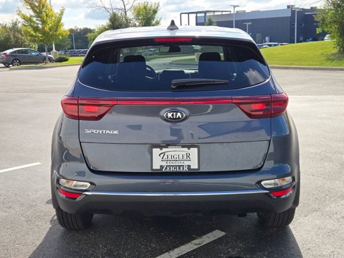 Used 2020 Kia Sportage LX w/ LX Popular Package image 12