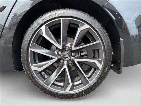 Used 2022 Toyota Corolla SE image 9