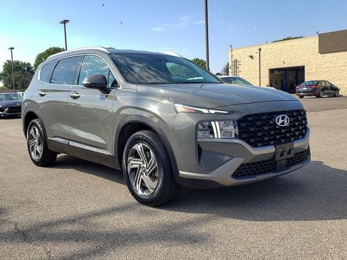 Used 2023 Hyundai Santa Fe SEL image 3