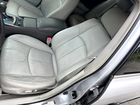 Used 2010 INFINITI G37 Journey image 5