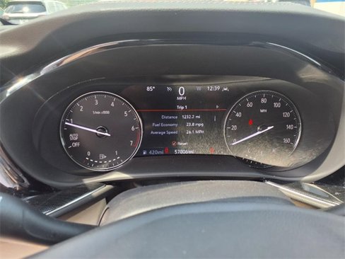 Used 2023 Buick Envision Essence image 19