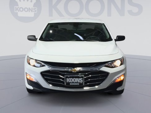 Used 2022 Chevrolet Malibu LS image 4
