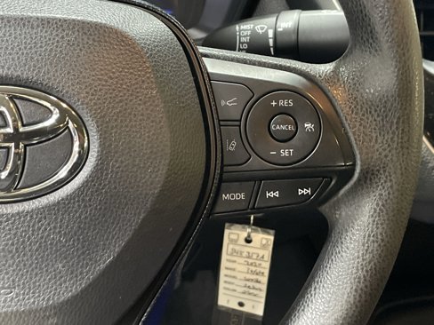 Used 2020 Toyota Corolla LE image 20