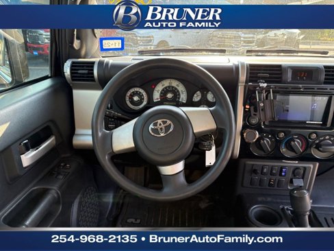 Used 2007 Toyota FJ Cruiser 4WD image 23