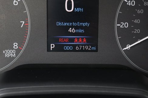 Used 2023 Toyota Corolla LE image 3