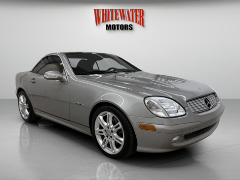 Used 2004 Mercedes-Benz SLK 230 image 5