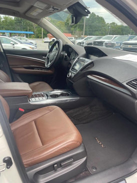 Used 2017 Acura MDX SH-AWD w/ Technology Package image 15