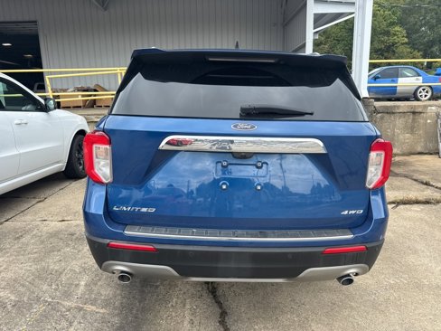 Used 2021 Ford Explorer Limited w/ Equipment Group 301A image 5