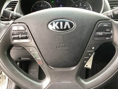 Used 2018 Kia Forte LX w/ LX Popular Package image 21