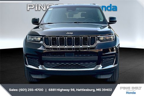 Used 2023 Jeep Grand Cherokee L Laredo image 3