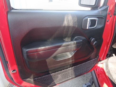 Used 2022 Jeep Gladiator Sport image 57